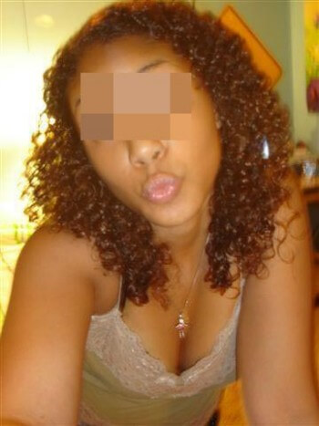 Femme métisse aimerait se faire un africain musclé sur Albi